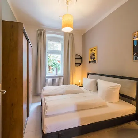 Design -innenstadt, Baeckerstr 8