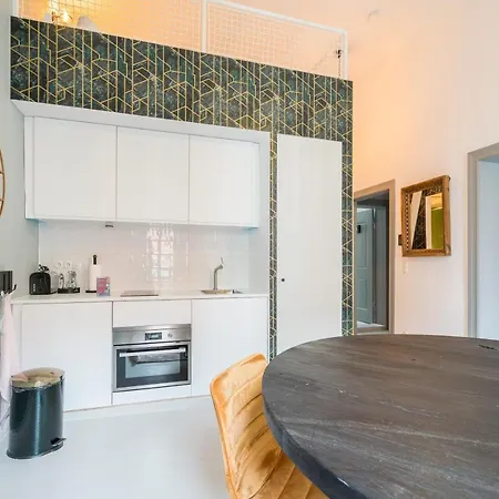 Design -innenstadt, Baeckerstr 8 * 波茨坦