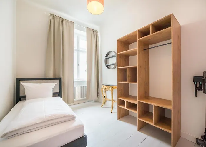 Design -innenstadt, Baeckerstr 8