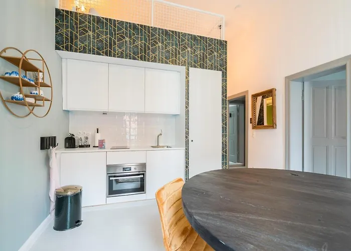 Design -innenstadt, Baeckerstr 8 * Poczdam