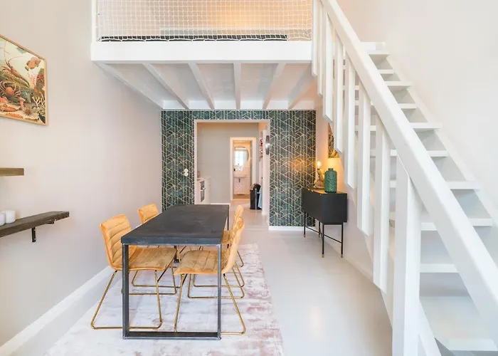 Design -innenstadt, Baeckerstr 8 * Poczdam